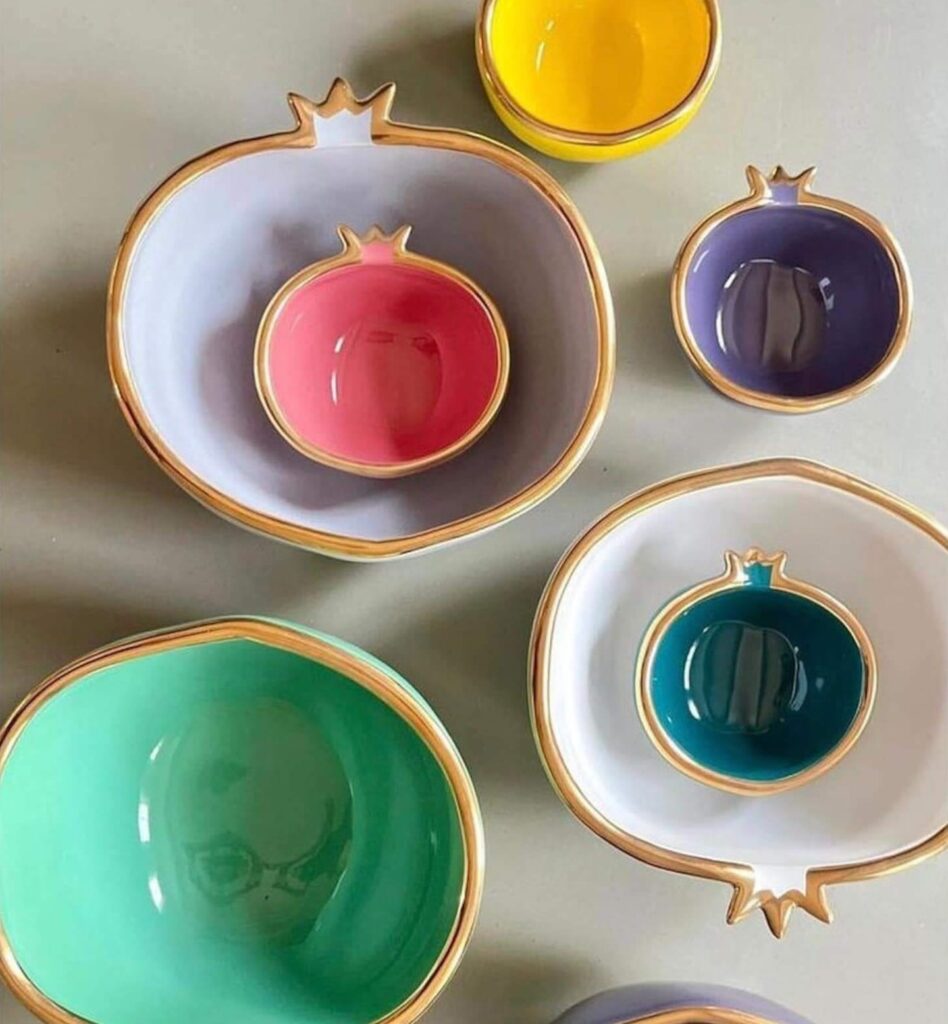 Gold_Trim_Ceramic_Pomegranate_Bowl